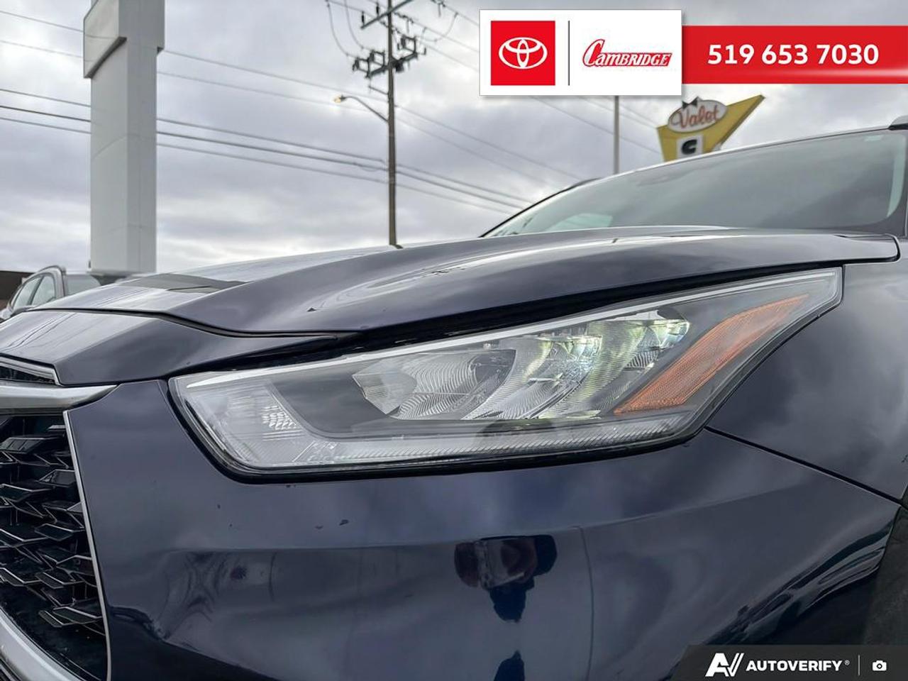 2022 Toyota Highlander XLE Photo