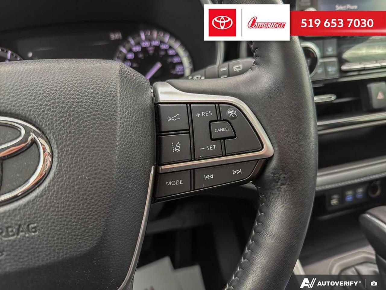 2022 Toyota Highlander XLE Photo