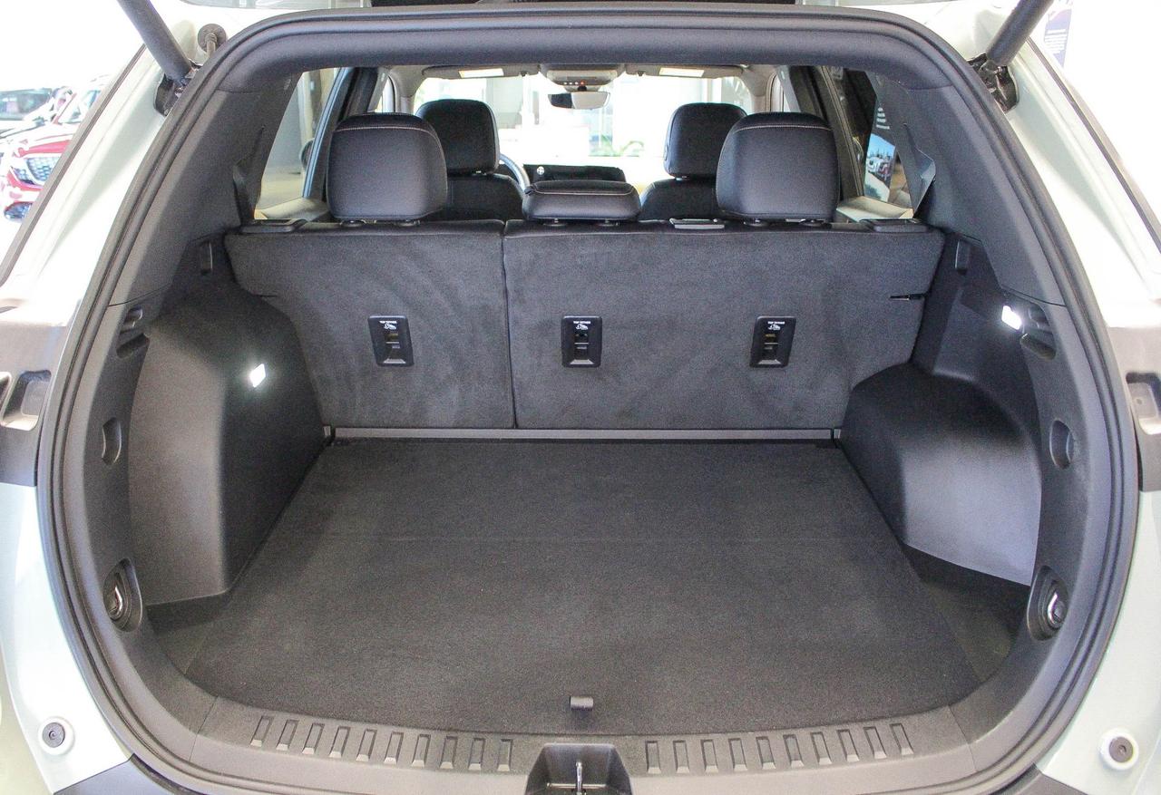 2025 Chevrolet Equinox ACTIV HEATED/VENTILATED FRONT SEATS - WIRELESS CHARGER - APPLE CARPLAY AND ANDROID AUTO Photo