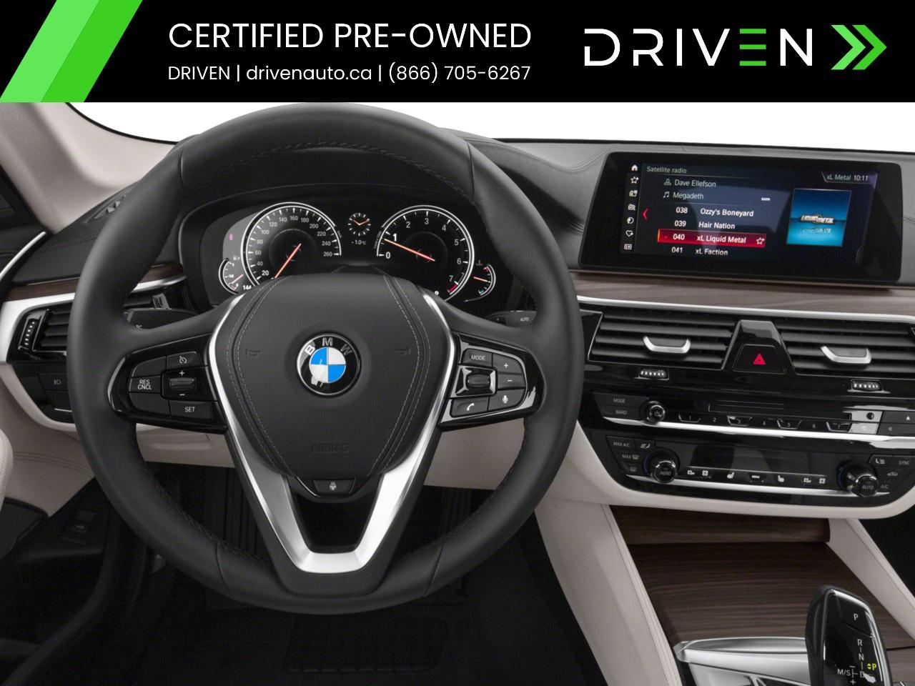 2018 BMW 5 Series 530i xDrive Sedan Photo