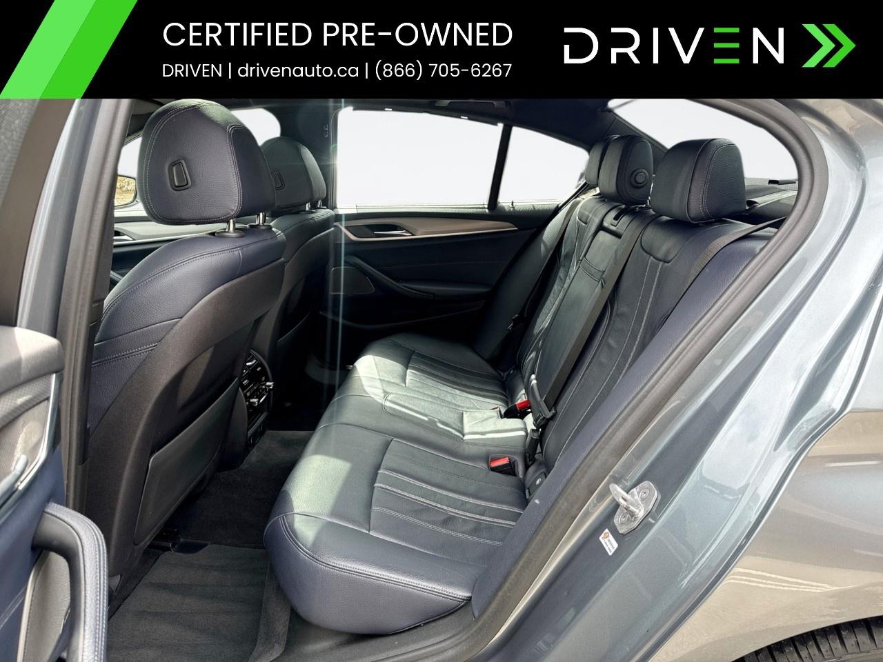 2018 BMW 5 Series 530i xDrive Sedan Photo