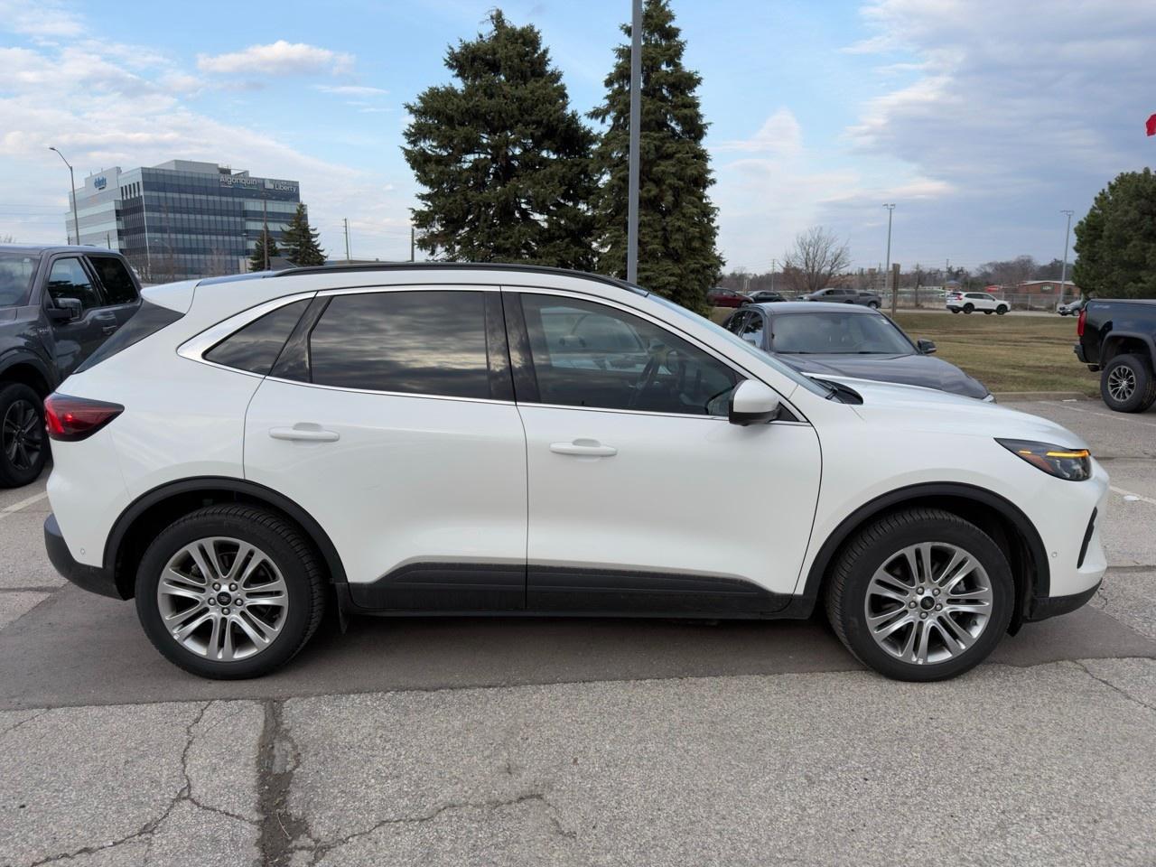 2024 Ford Escape PHEV 700A|TOW PK|PREMIUM PK|MEMORY PK|PANO|360 CAM|NAV Photo