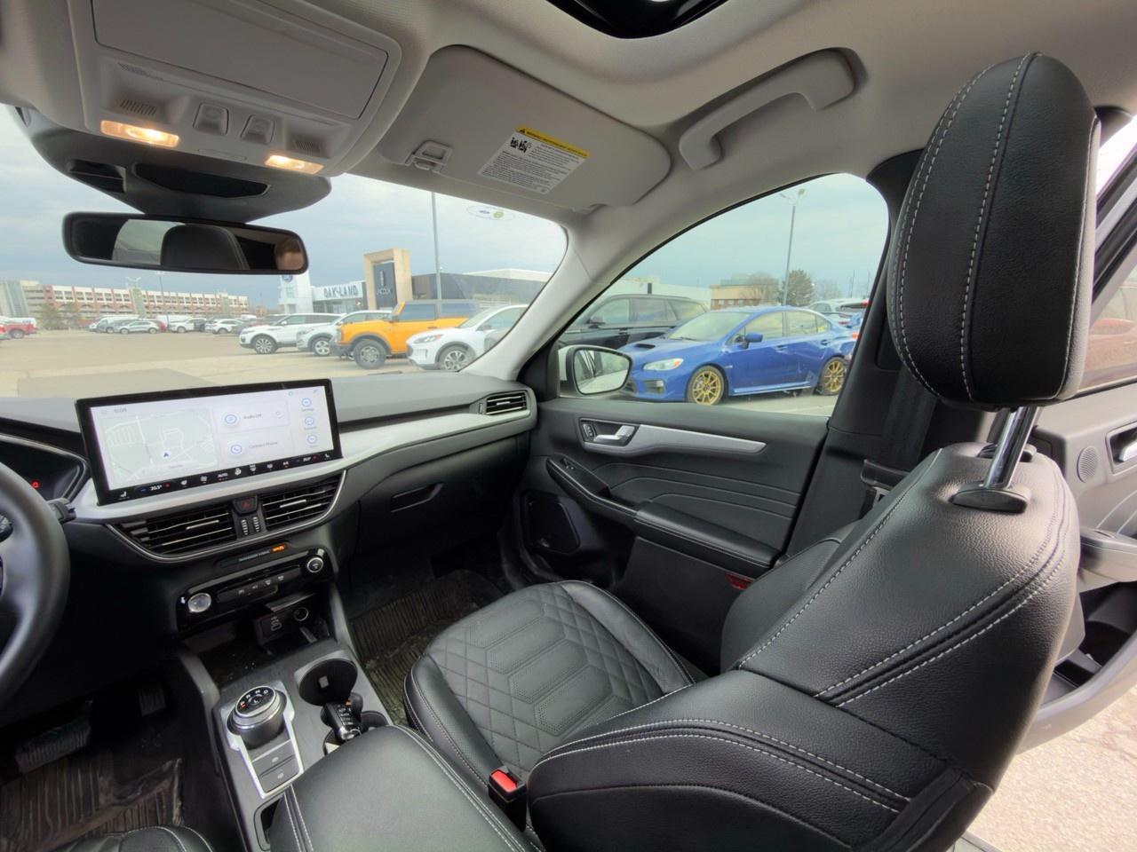 2024 Ford Escape PHEV 700A|TOW PK|PREMIUM PK|MEMORY PK|PANO|360 CAM|NAV Photo