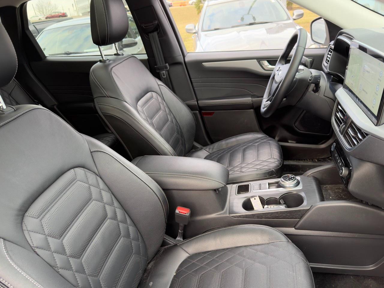 2024 Ford Escape PHEV 700A|TOW PK|PREMIUM PK|MEMORY PK|PANO|360 CAM|NAV Photo