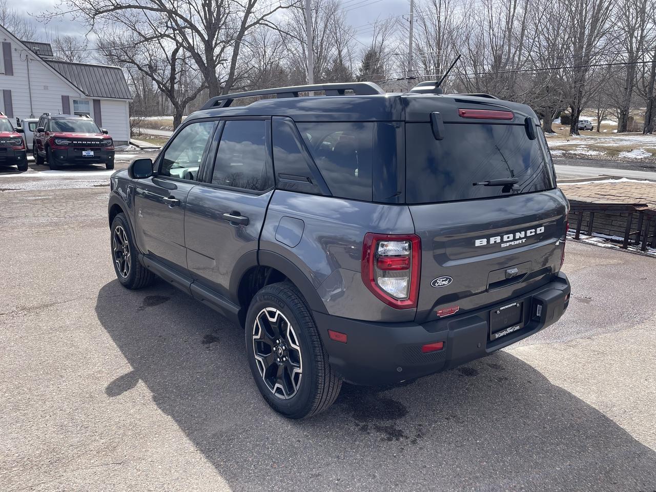 2026 Ford Bronco Sport Outer Banks Photo4