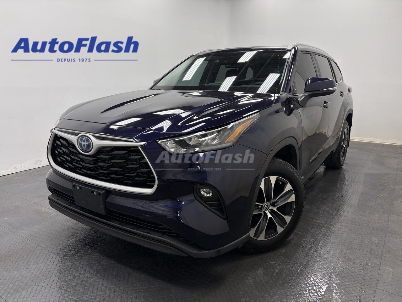 +Avertisseur de d&eacute;rive de la trajectoire / Lane departure warning 
+Bluetooth 
+Cam&eacute;ra de recul / Backup camera 
+Commandes de radio au volant / Steering wheel audio controls 
+D&eacute;marrage &agrave; bouton / Push button start 
+Hayon &eacute;lectrique automatique (coup de pied) / Hands-free power liftgate (kick sensor)
+Si&egrave;ges en cuir / Leather interior 
+Si&egrave;ges chauffants / Heated seats
+Volant chauffant / Heated steering wheel 
+R&eacute;gulateur de vitesse adaptatif / Adaptive cruise control 
+Si&egrave;ges chauffants / Heated seats 
+Surveillance des angles morts / Blind spot monitoring 
+Toit ouvrant / Sunroof
+Carplay / Android Auto
+Chargeur telephone sans fil / Wireless charging
+Un seul propri&eacute;taire / One owner
+V&eacute;rifi&eacute; par Carfax / Carfax verified
+Kilom&eacute;trage certifi&eacute; / Certified kilometers
+Historique dentretien / Maintenance history
+Protection m&eacute;canique disponible / Mechanical protection available



Visitez notre page Google pour voir tous les commentaires positifs que nos clients nous laissent.
 
Financement rapide et facile, 1ere, 2e et 3e chances au cr&eacute;dit, approbation en 30 minutes, taux dacceptation tr&egrave;s &eacute;lev&eacute;. 

Essayez notre demande de cr&eacute;dit s&eacute;curis&eacute; en ligne, sans obligation! 

Nous sommes les sp&eacute;cialistes des autos, fourgonnettes, VUS, 4x4, et les camions l&eacute;gers jusqu&agrave; une tonne. 

*Seulement le nettoyage de base du v&eacute;hicule, fait par un sous-traitant, est inclus. Pour un perfectionnement de lesth&eacute;tique int&eacute;rieur/ext&eacute;rieur, dont une d&eacute;contamination de la peinture, des retouches de peinture, faites par nos experts en esth&eacute;tique, une somme de 249$ sera ajout&eacute;e &agrave; votre facture. Aussi disponible, loption dimmatriculer la voiture sur place, qui vous permet d&eacute;pargner du temps et le co&ucirc;t de 25$ du transit temporaire.

*AutoFlash se r&eacute;serve le droit de refuser un paiement en comptant. 

*************

Since 1975 AutoFlash has offered the best price-quality and excellent service. 

Visit our Google page to read all the nice things our clients have to say about us.

We have financing for all credit situations. 1st 2nd 3rd chance credit with an excellent approval rate!

Try our secured online credit application any time, with no obligation! 

We specialize in all brands, makes and models. Whether you need a car, truck, SUV or minivan, we can help you.

And if we dont have it, well find it for you!

*Only the basic cleaning of the vehicle, done by a subcontractor, is included in the advertised price. For a complete interior/exterior detailing, done by our esthetic specialists, which includes a complete paint decontamination and paint touch-ups if needed, an amount of 249$ will be added to your invoice. Also available, in-house licensing, which allows you to save the $25 for a temporary Transit.

*AutoFlash reserves the right to refuse a cash payment.