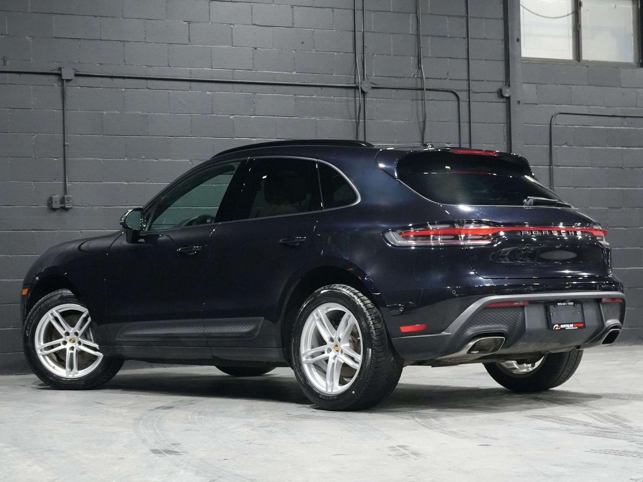 2023 Porsche Macan AWD| DISTRONIC|NO ACCIDENT|PANO|BOSE|CAM Photo