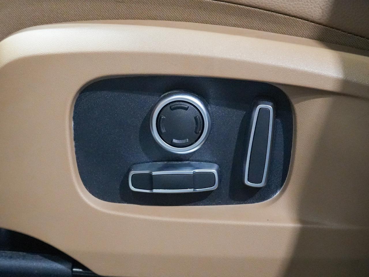 2022 Jaguar F-PACE P250 S Auto| NO ACCIDENT|PANO|MERIDIAN|CARPLAY Photo