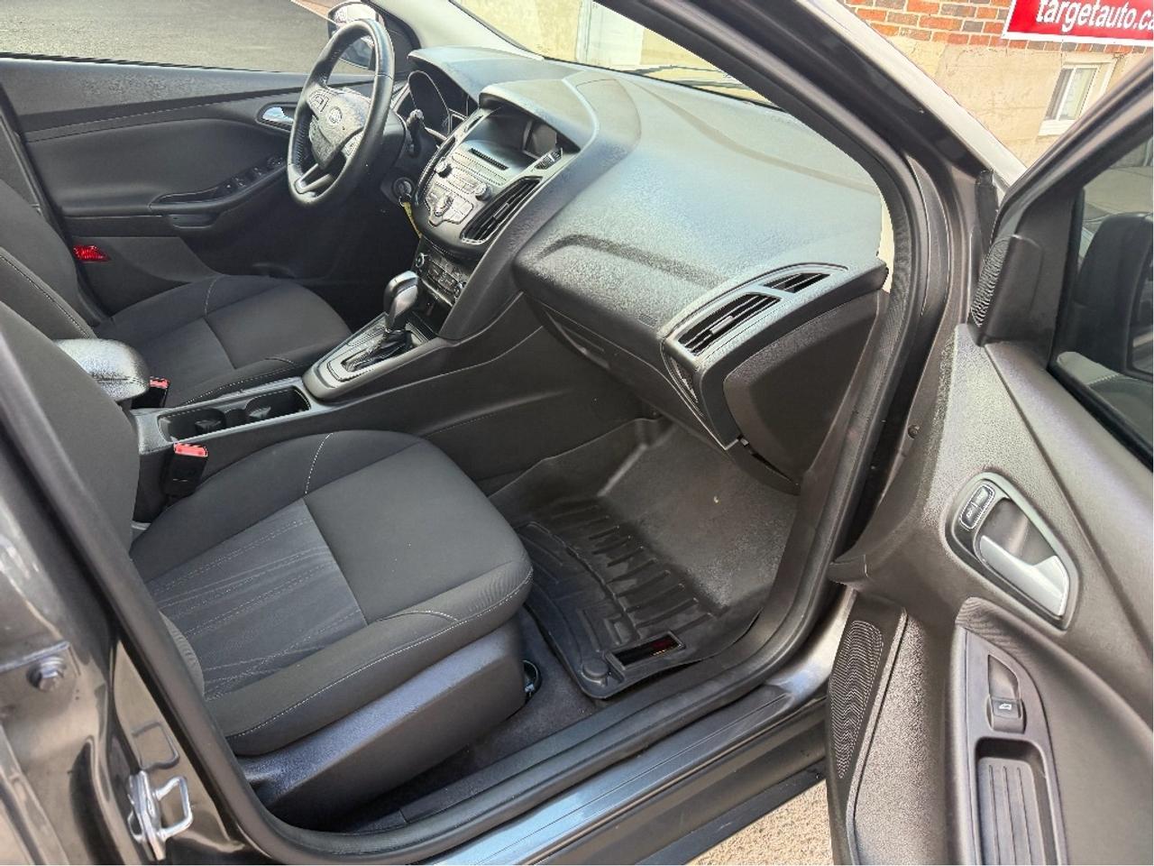 2015 Ford Focus SE 2 Sets of Tires W Rims | One Owner No Accidents Photo