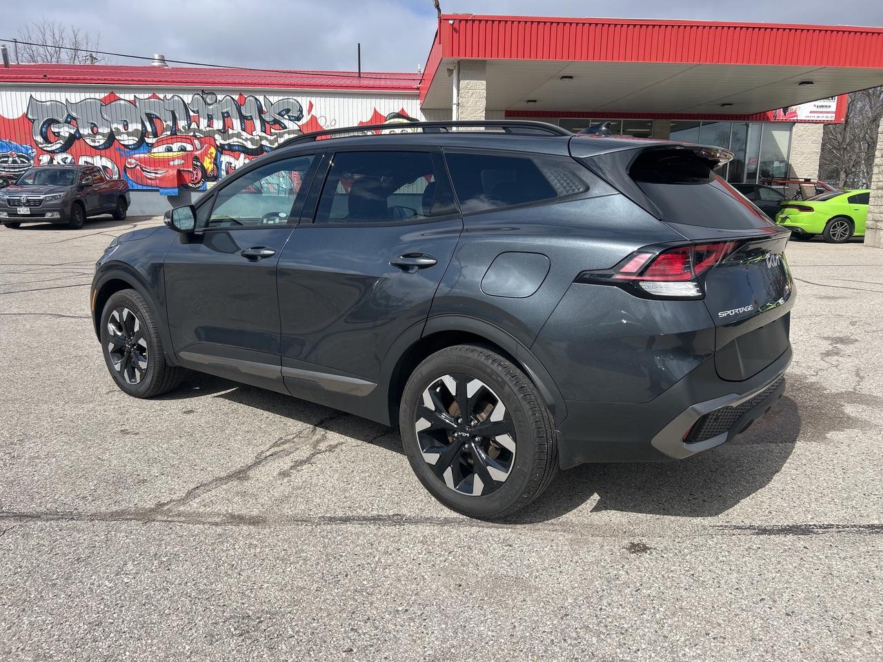 2023 Kia Sportage X-LINE, CLEAN CARFAX, HEATED LEATHER, REMOTE START - Photo #4