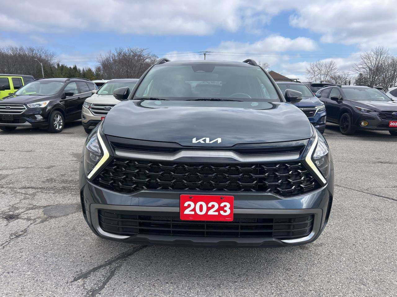 2023 Kia Sportage X-LINE, CLEAN CARFAX, HEATED LEATHER, REMOTE START Photo