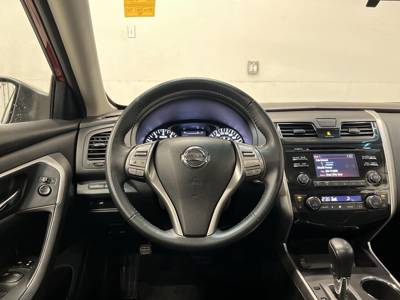 2015 Nissan Altima SV | ONLY 81,000KMS! | SUNROOF |HTD SEATS | ALLOYS Photo