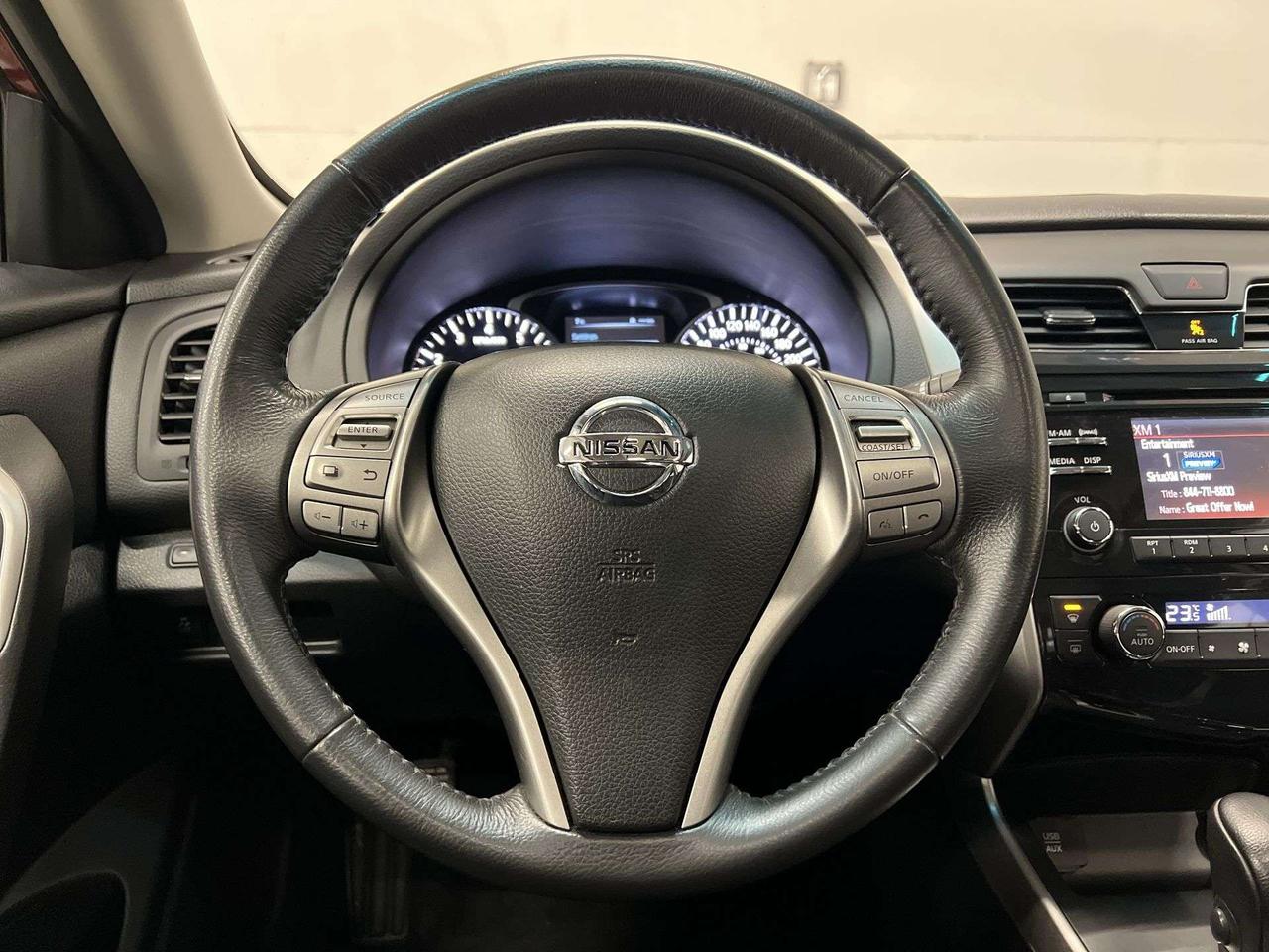 2015 Nissan Altima SV | ONLY 81,000KMS! | SUNROOF |HTD SEATS | ALLOYS Photo