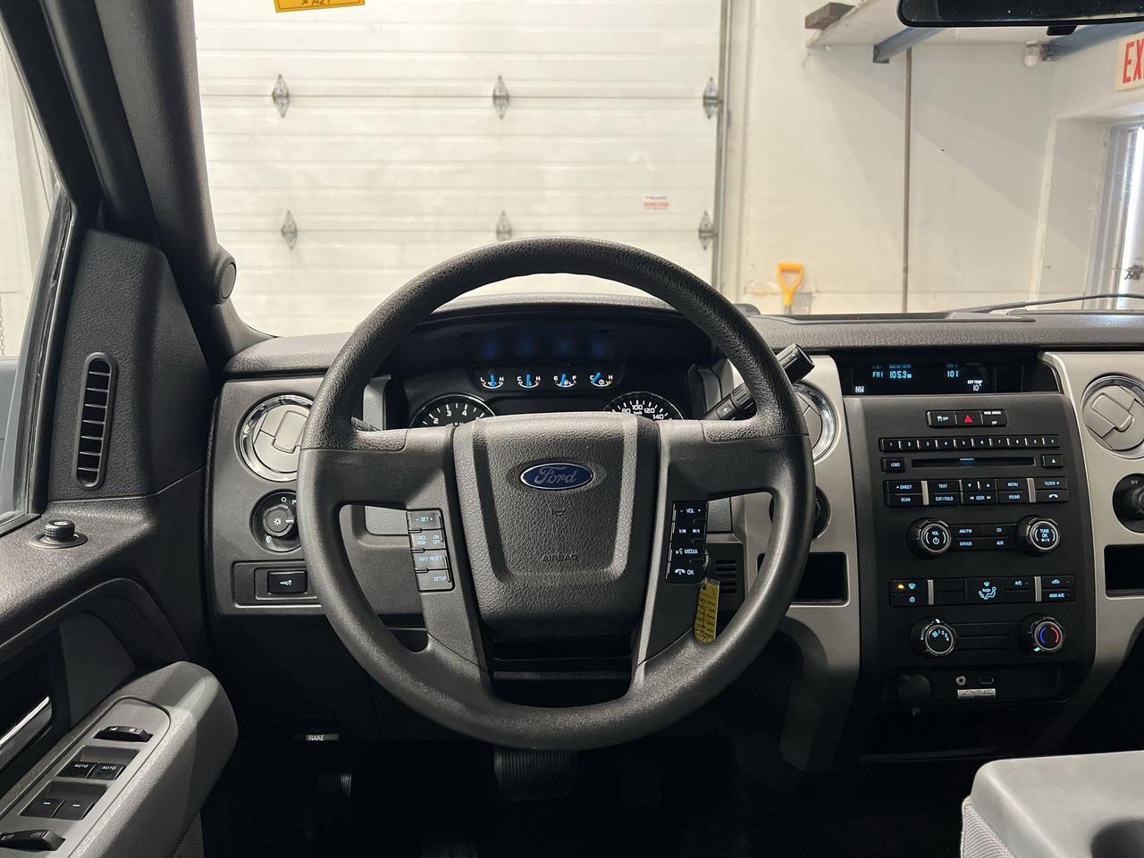 2014 Ford F-150 XLT 4X4 | 5.0L V8 | LOW KMS! | CREW | BLUETOOTH Photo