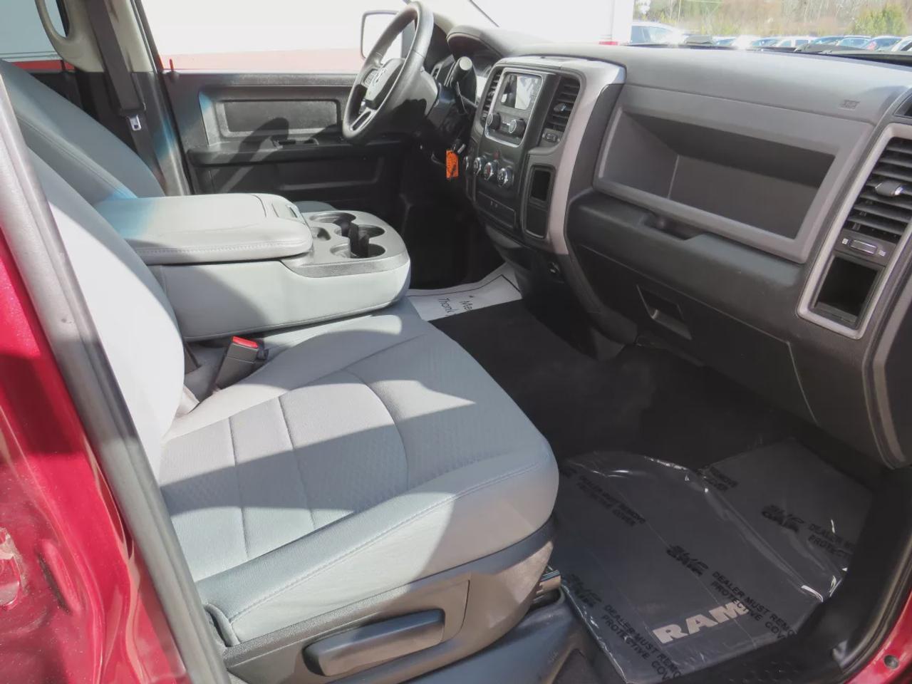 2018 RAM 1500 ST | Clean Title | No Accidents | Safety Certified | 4WD | Alloy Rims | Running Boards | Tonneau Cover | Cruise Contol | Photo