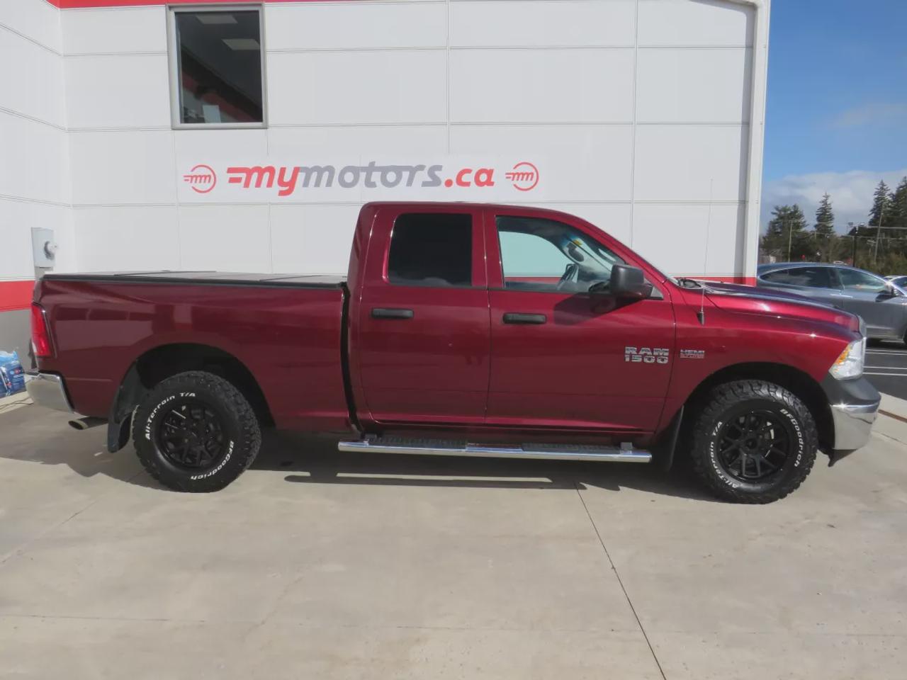 2018 RAM 1500 ST | Clean Title | No Accidents | Safety Certified | 4WD | Alloy Rims | Running Boards | Tonneau Cover | Cruise Contol | Photo
