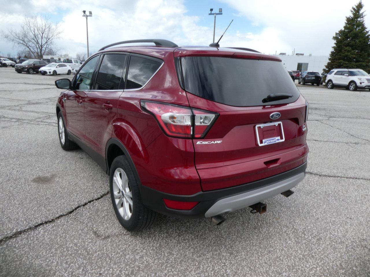 2018 Ford Escape SE | Heated Seats | Backup Cam | Cruise Control | Photo2