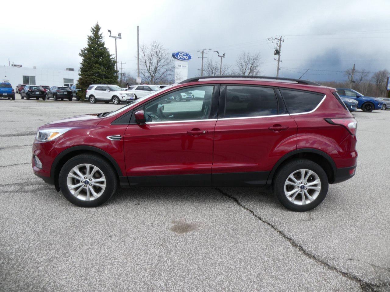 2018 Ford Escape SE | Heated Seats | Backup Cam | Cruise Control | Photo