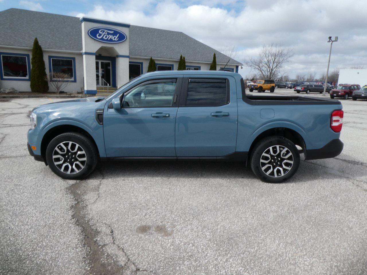 2023 Ford Maverick LARIAT | Backup Cam | Cruise Control | Photo
