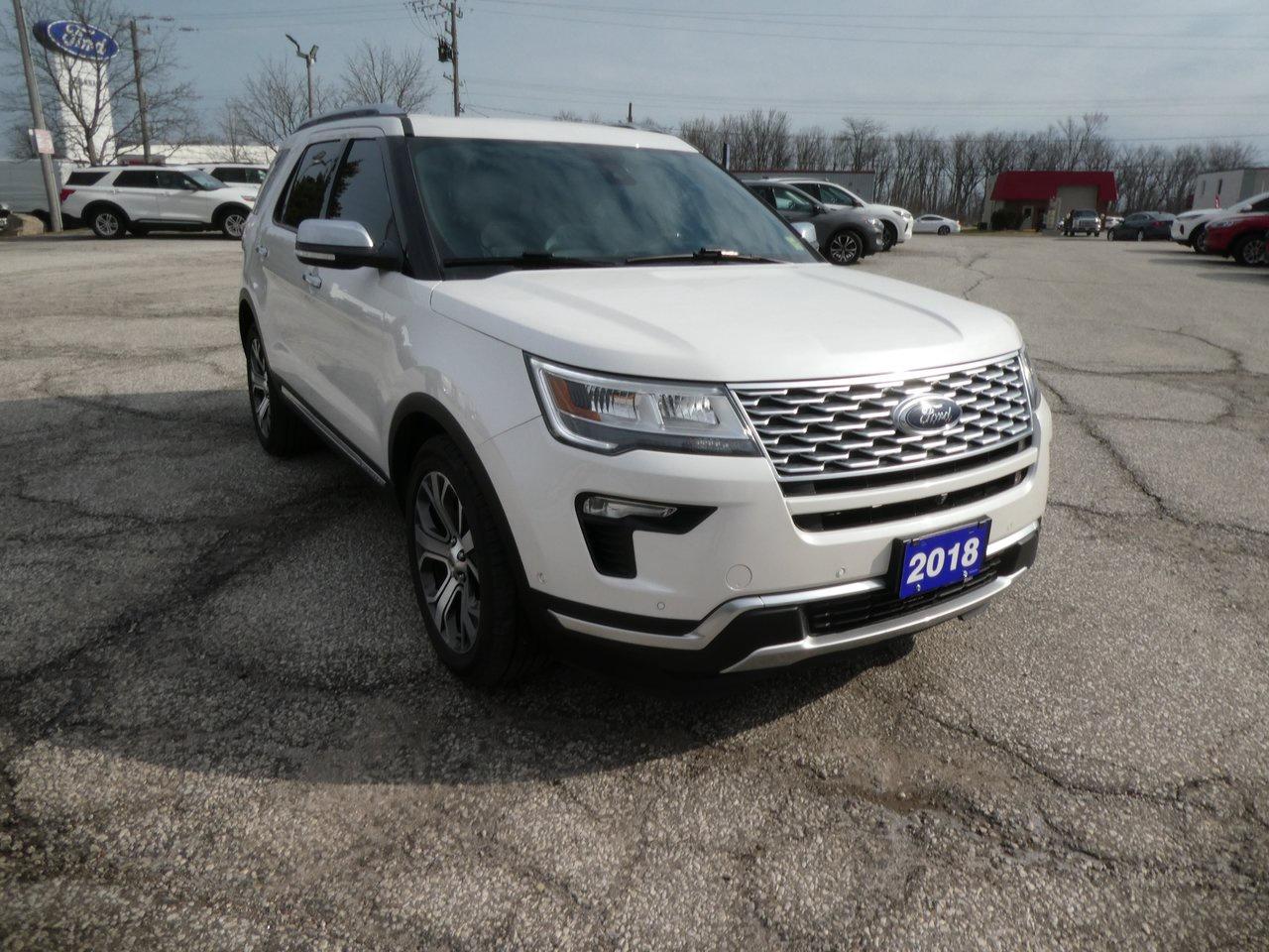 2018 Ford Explorer Platinum | Heated Seats | Backup Cam | Nav | Photo