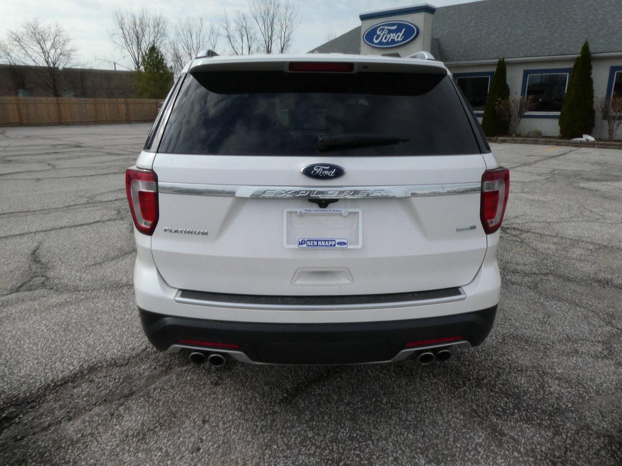 2018 Ford Explorer Platinum | Heated Seats | Backup Cam | Nav | Photo
