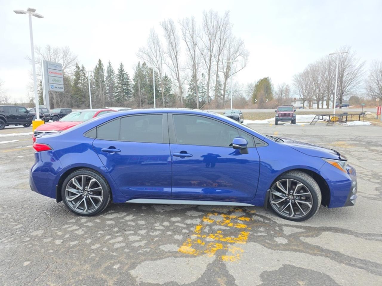 2020 Toyota Corolla SE  -  Heated Seats Photo2