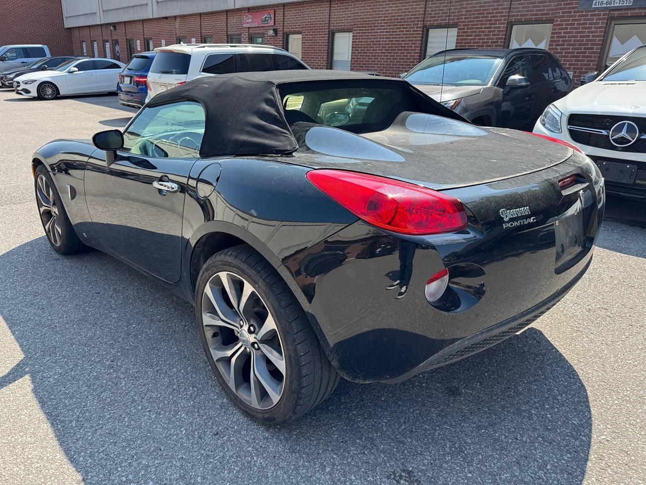 2006 Pontiac Solstice LOW KM, 5SPD, LEATHER, FULLY SERVICED & TUNED UP! - Photo #7