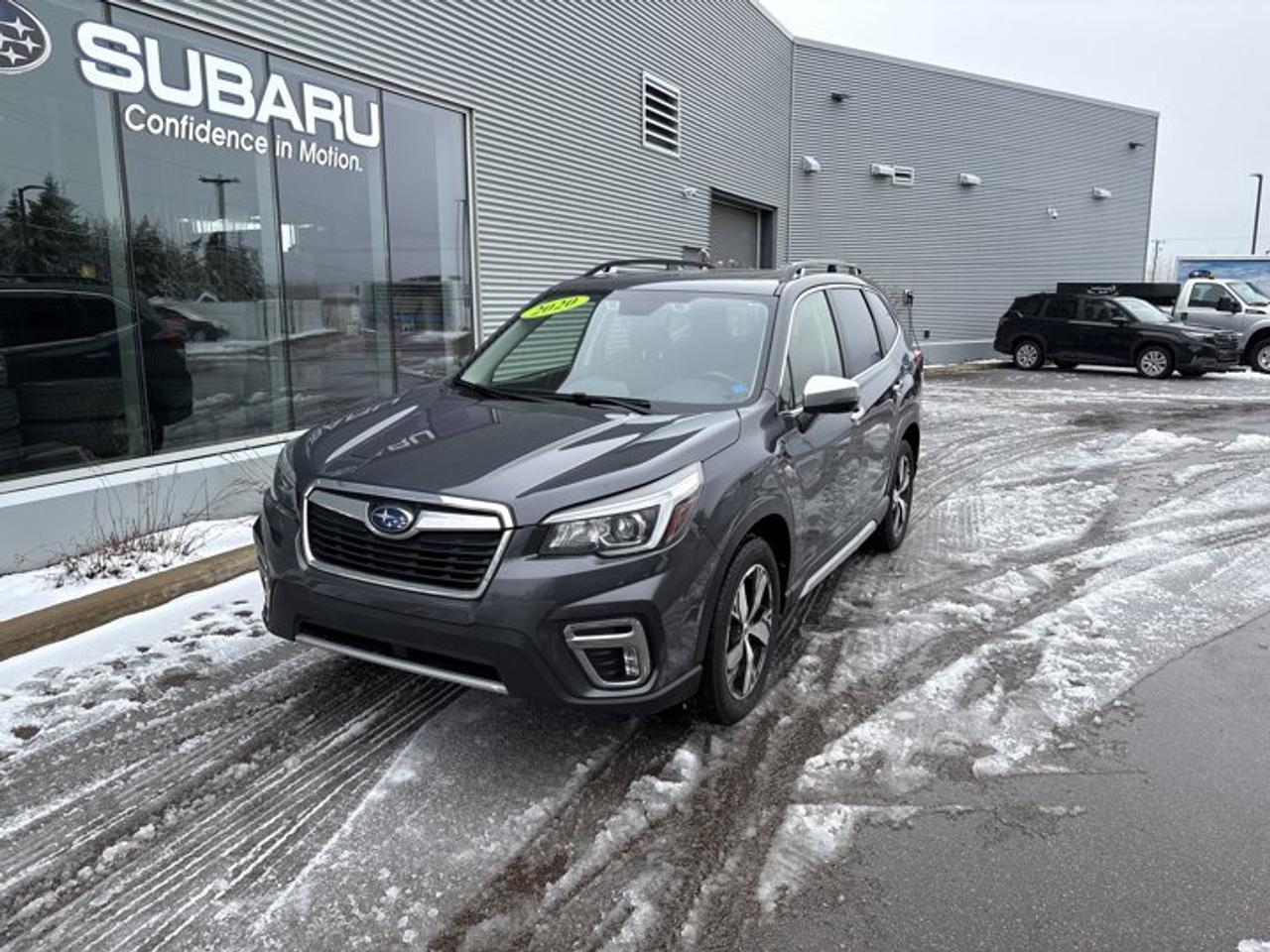 Small SUV 4WD, 2.5i Premier, 7-Speed CVT w/OD, Regular Unleaded H-4 2.5 L/152