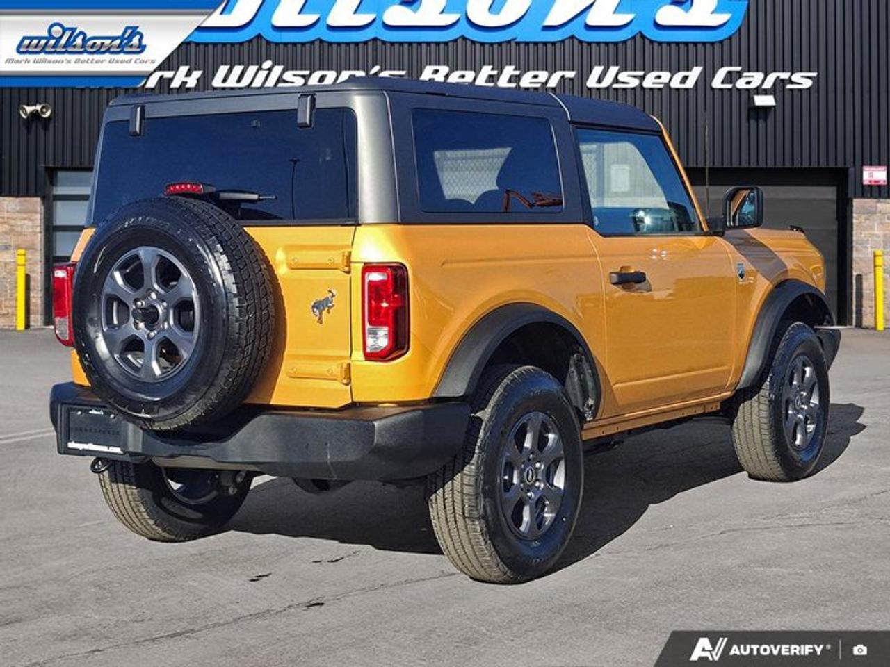 2022 Ford Bronco Big Bend 2-Dr 4X4 | Cyber Orange | Hard Top | Auto | CarPlay + Android | Rear Camera | and More ! Photo4