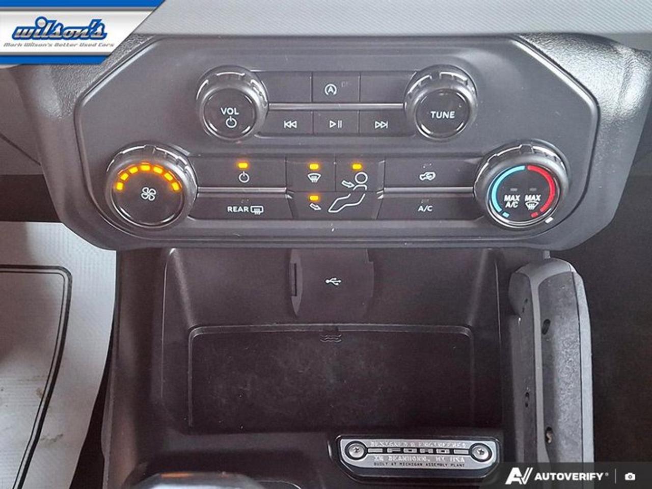 2022 Ford Bronco Big Bend 2-Dr 4X4 | Cyber Orange | Hard Top | Auto | CarPlay + Android | Rear Camera | and More ! Photo