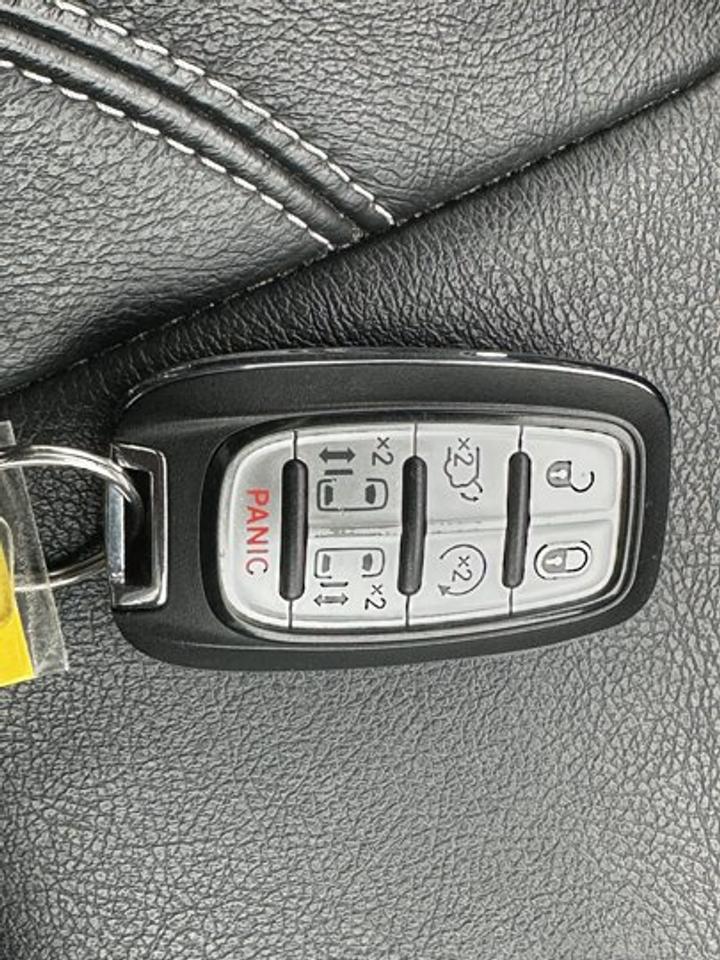 13795878
