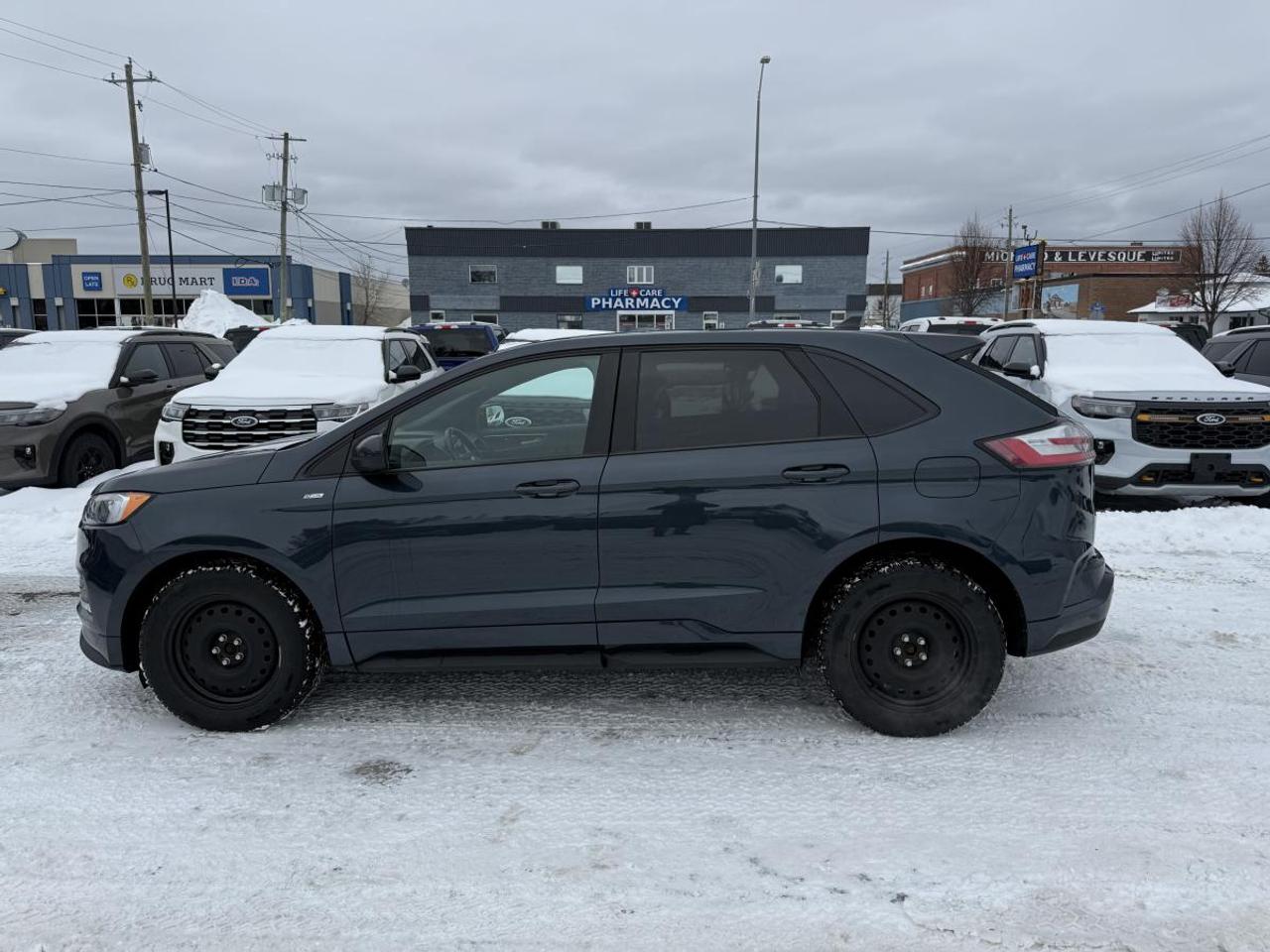 2022 Ford Edge ST Line AWD Photo