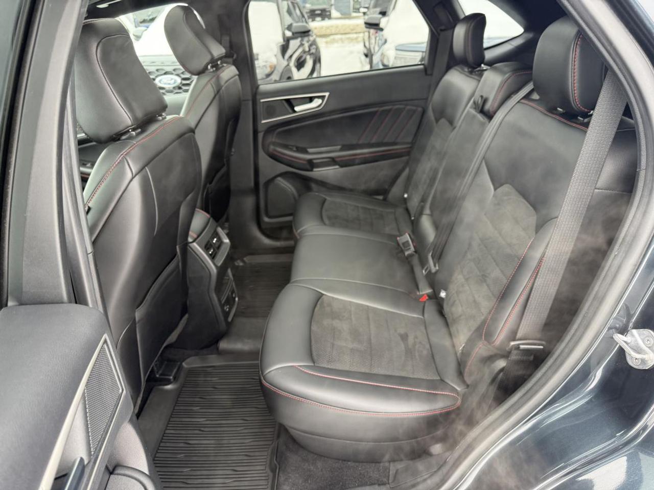 2022 Ford Edge ST Line AWD Photo