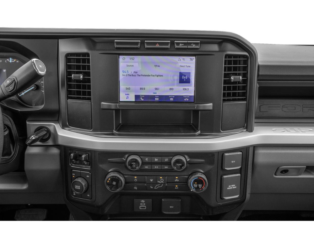 2026 Ford F-350 Super Duty DRW XL 4WD Crew Cab 8' Box Photo