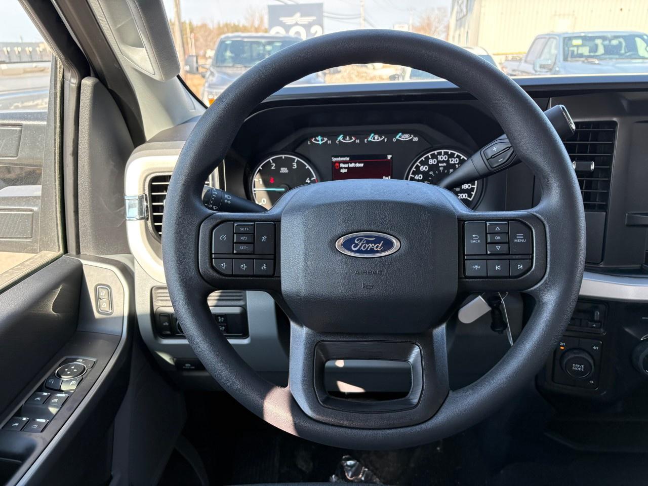2026 Ford F-350 Super Duty DRW XL 4WD Crew Cab 8' Box Photo