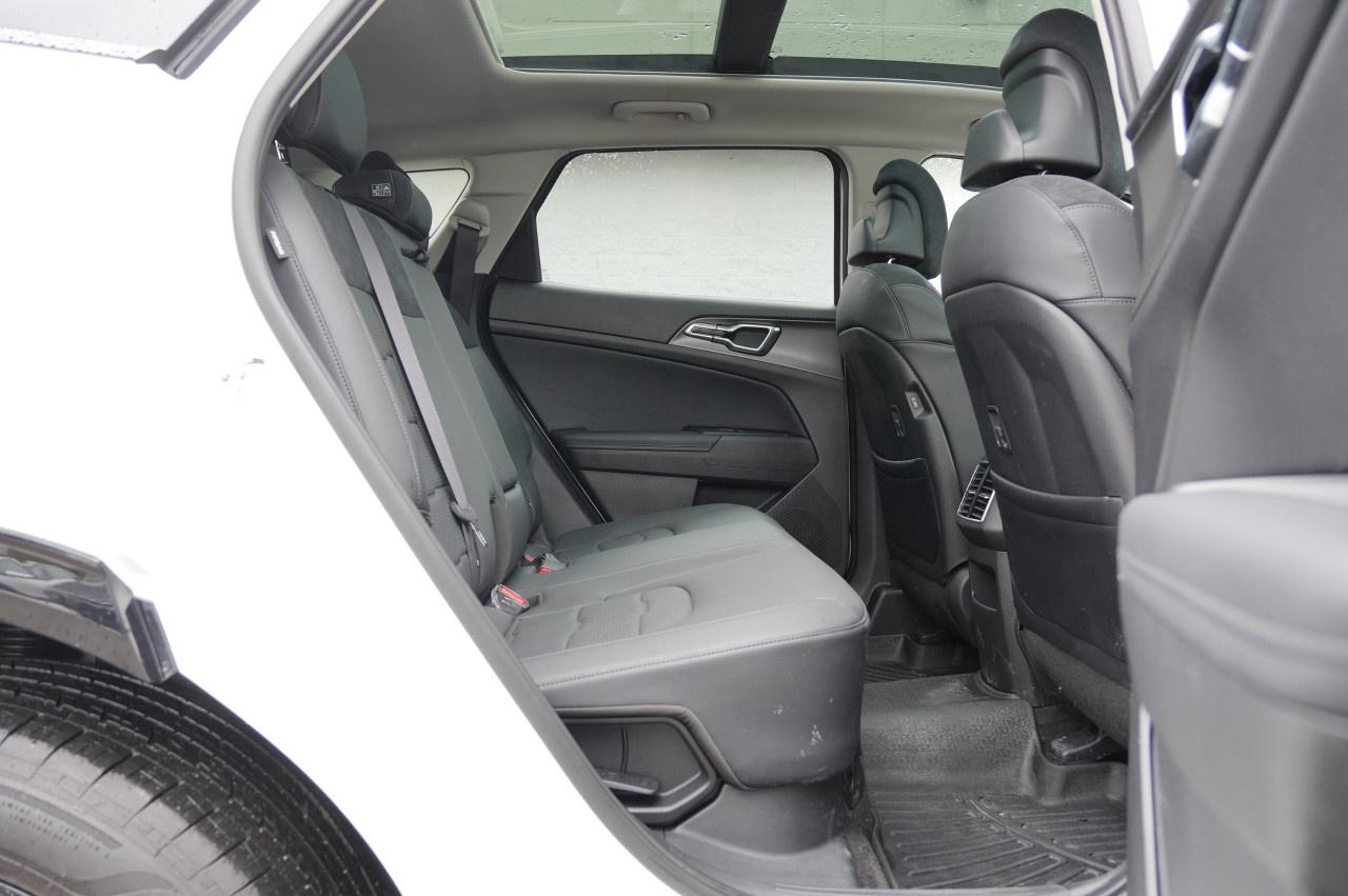 2026 Kia Sportage Hybrid EX Premium AWD Photo