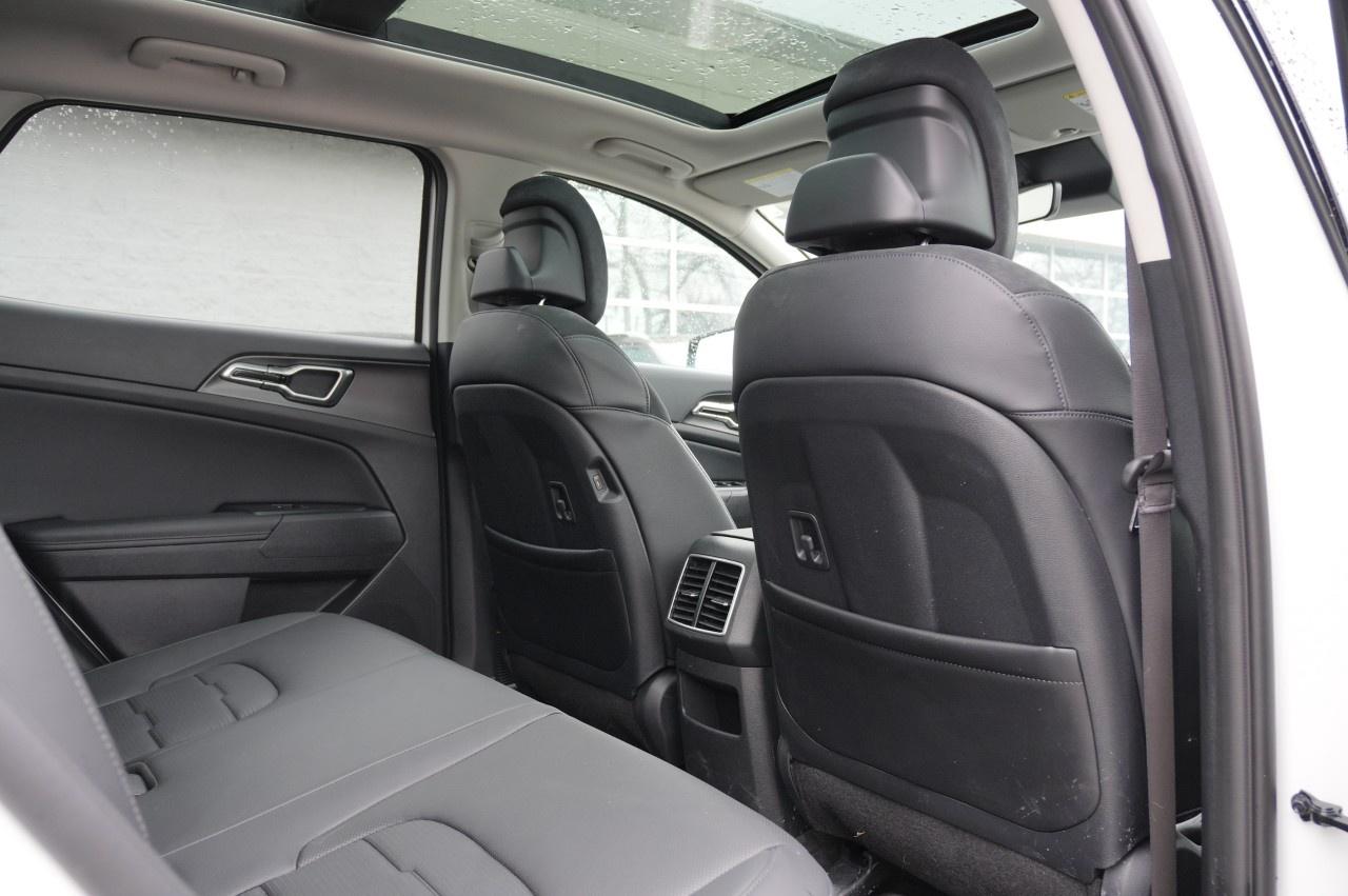 2026 Kia Sportage Hybrid EX Premium AWD Photo