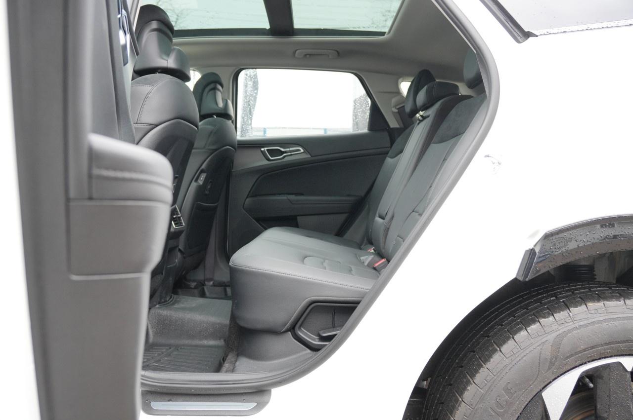 2026 Kia Sportage Hybrid EX Premium AWD Photo