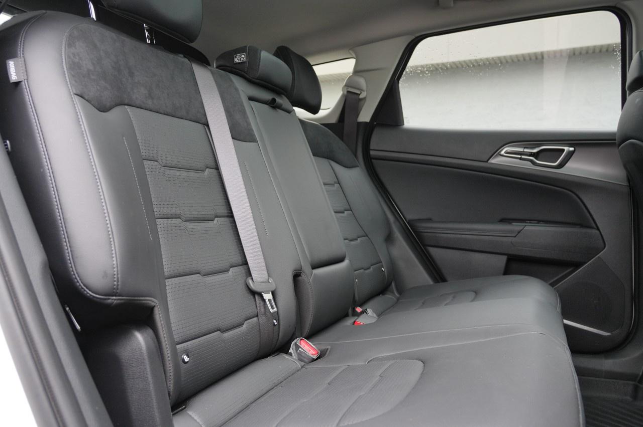 2026 Kia Sportage Hybrid EX Premium AWD Photo