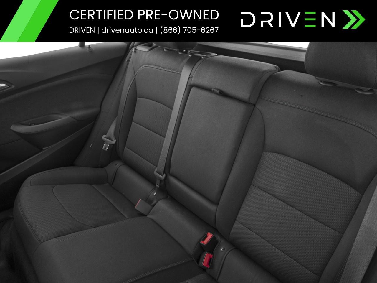 2018 Chevrolet Cruze Hatchback LT (Automatic) Photo