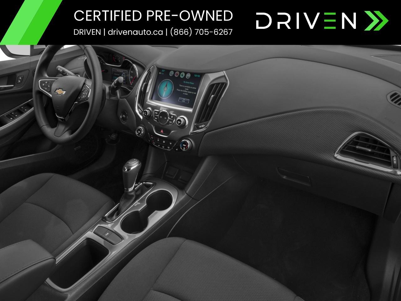 2018 Chevrolet Cruze Hatchback LT (Automatic) Photo