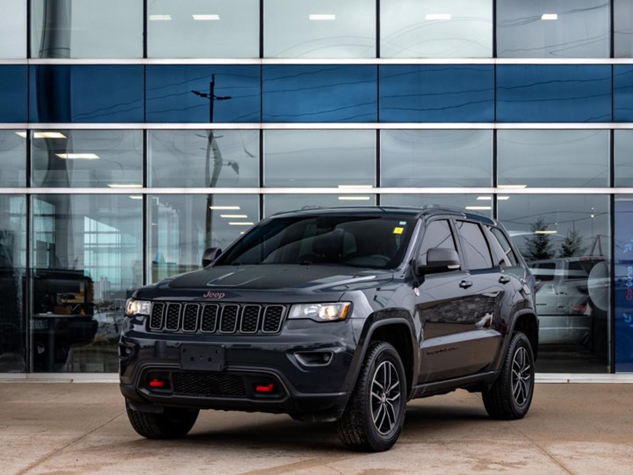 2018 Jeep Grand Cherokee Trailhawk Photo