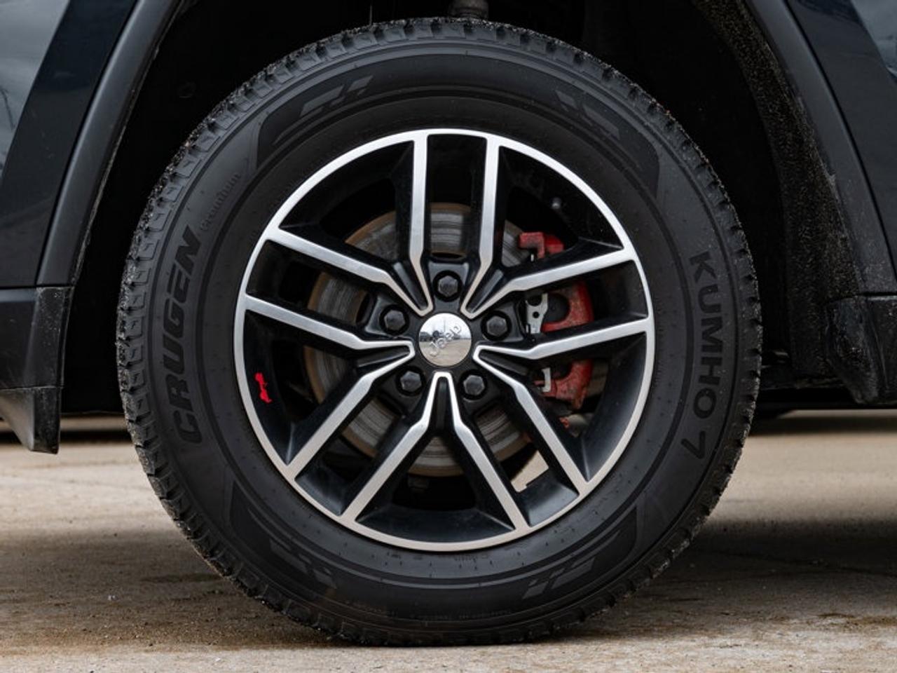 2018 Jeep Grand Cherokee Trailhawk Photo