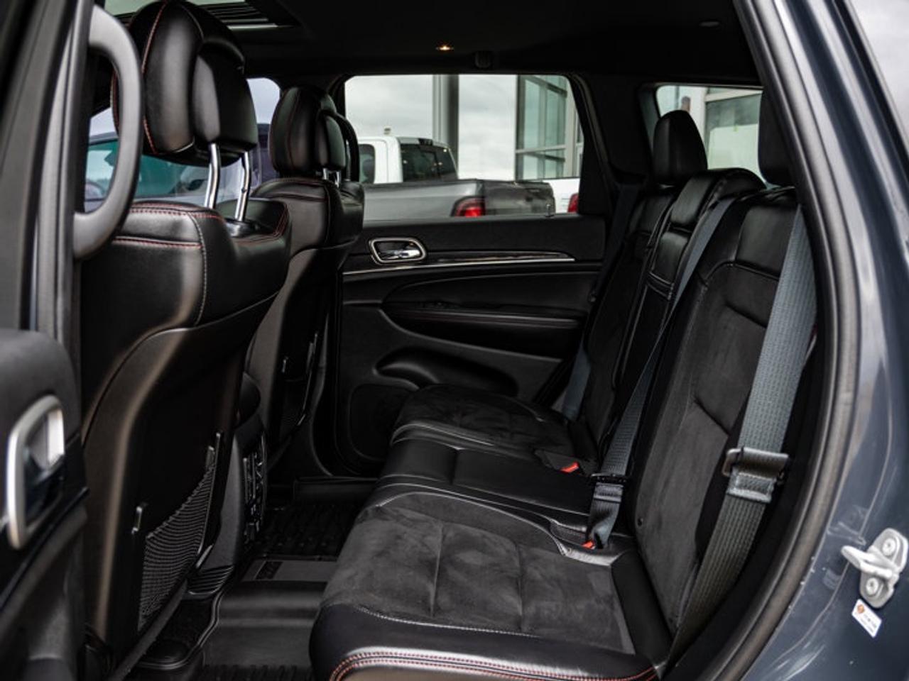 2018 Jeep Grand Cherokee Trailhawk Photo