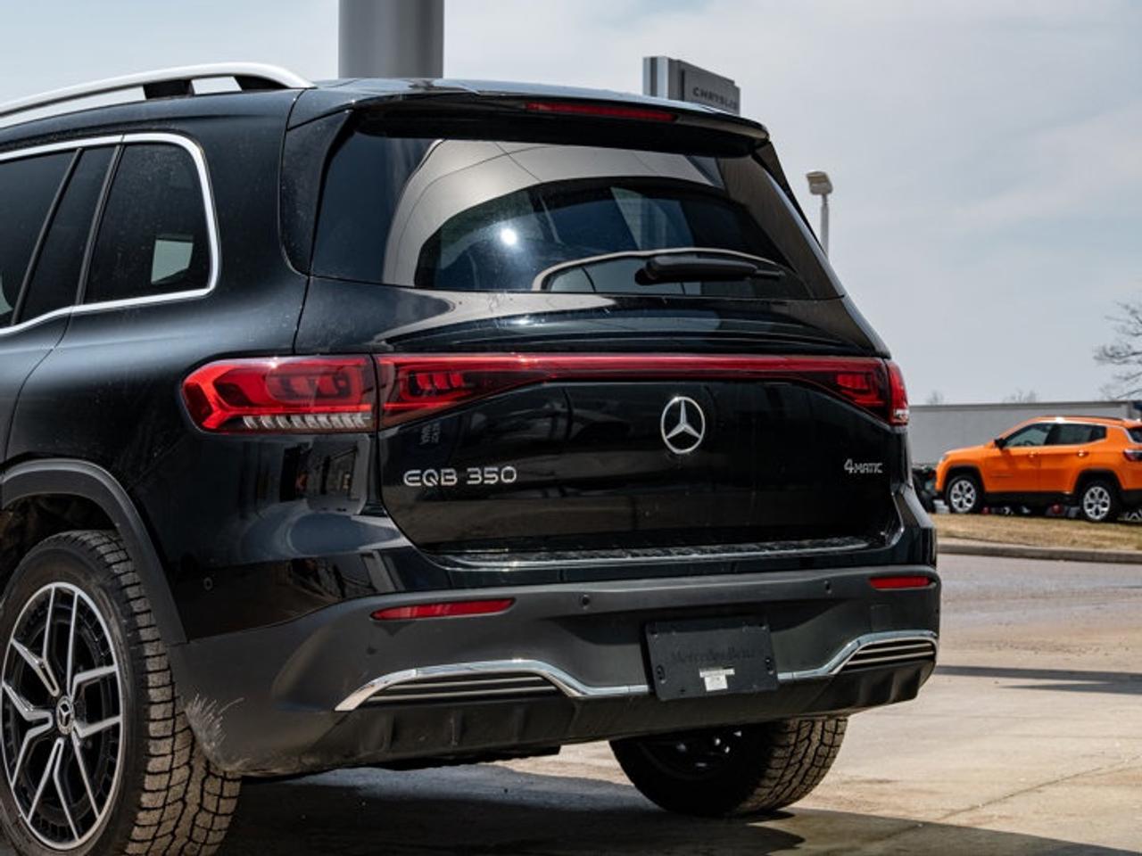 2023 Mercedes-Benz EQB EQB 350 Photo