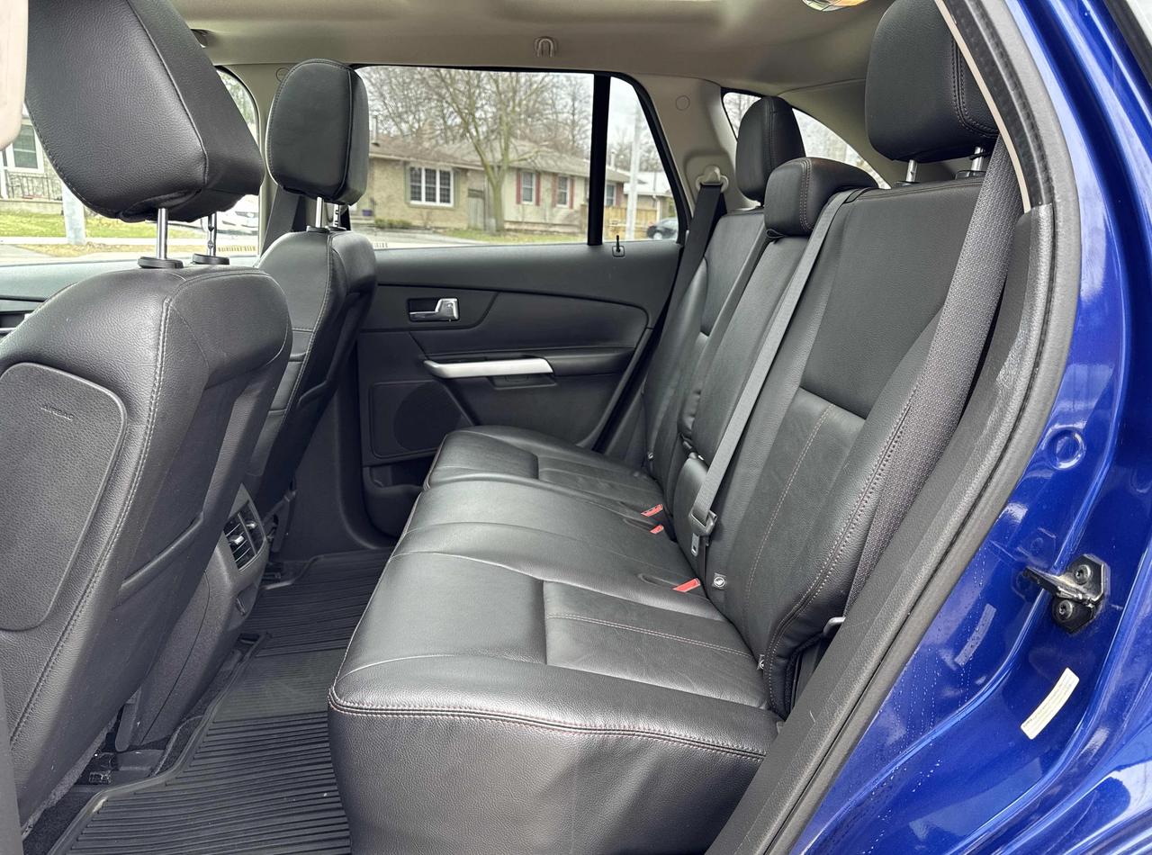 2014 Ford Edge SEL Photo