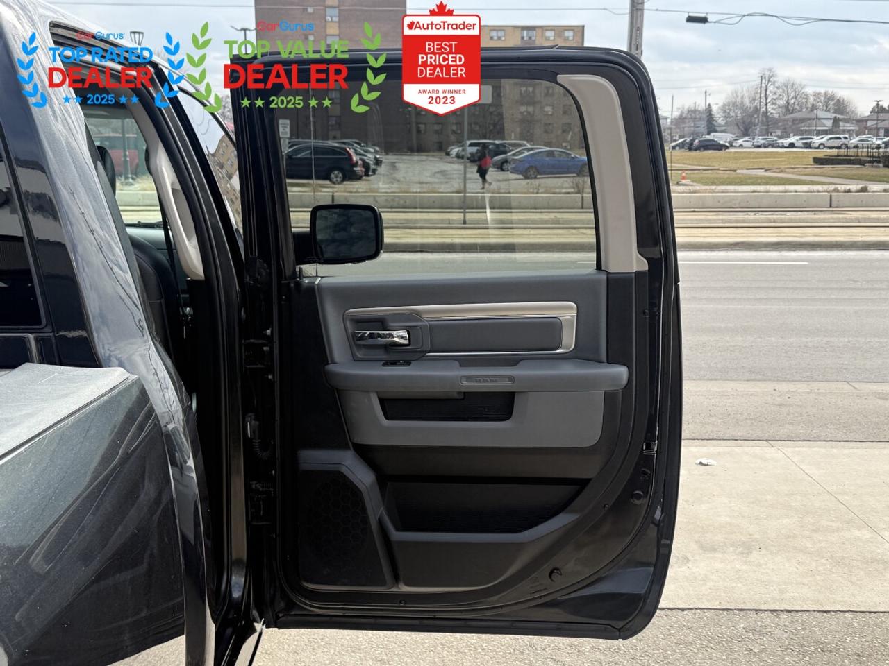 2018 RAM 1500 SLT | NAVI | BACK UP CAMERA | HEATED SEATS Photo