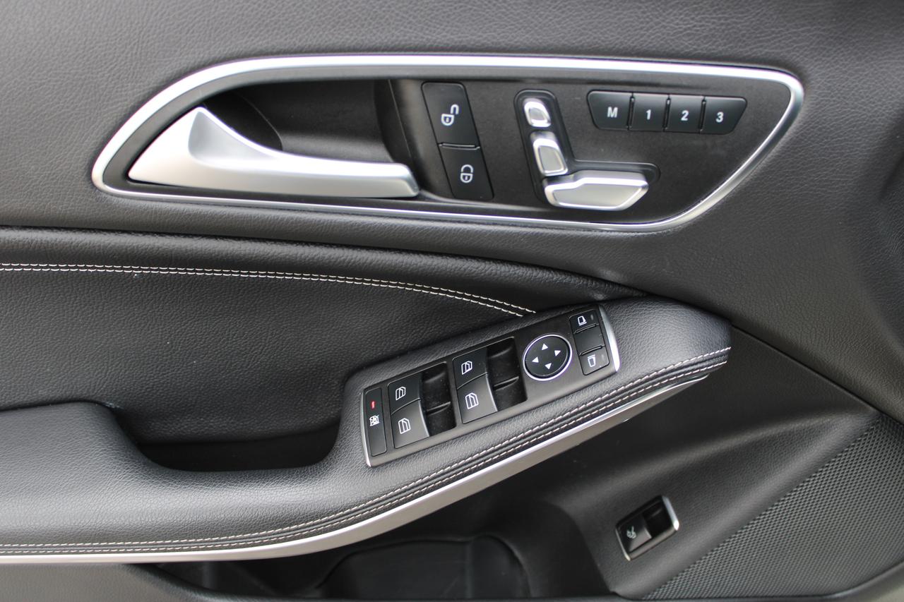 2018 Mercedes-Benz CLA-Class CLA 250 Photo