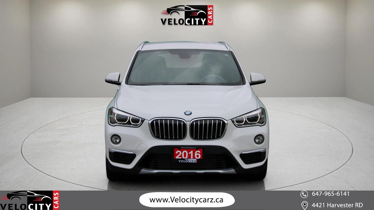 2016 BMW X1  Photo