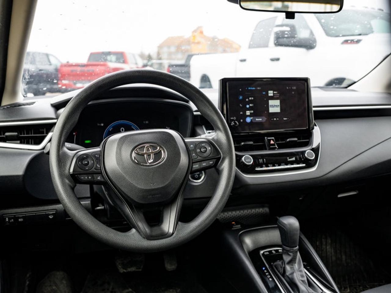 2023 Toyota Corolla Hybrid LE Photo